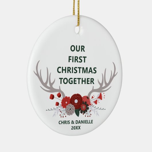 私たちの初めてのクリスマスは一緒パーソナライズされた〔雄ジカの〕枝角 セラミックオーナメント (右)