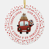 私たちの初めてのクリスマスは両親として車のギフト赤い写真 セラミックオーナメント (正面)