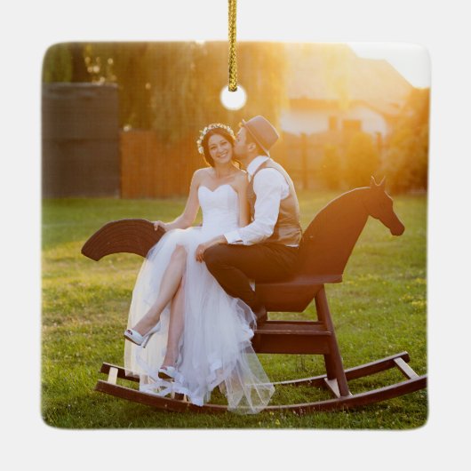 私たちの初めてのクリスマスは写真さん結婚と セラミックオーナメント (裏面)