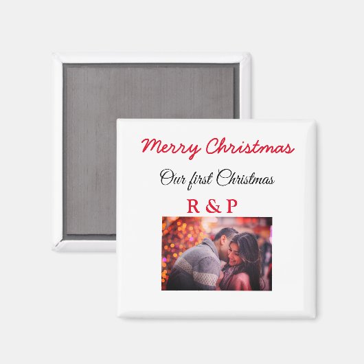私たちの初めてのクリスマスは写真の名前結婚を追加婚約したする マグネット (正面/裏面)