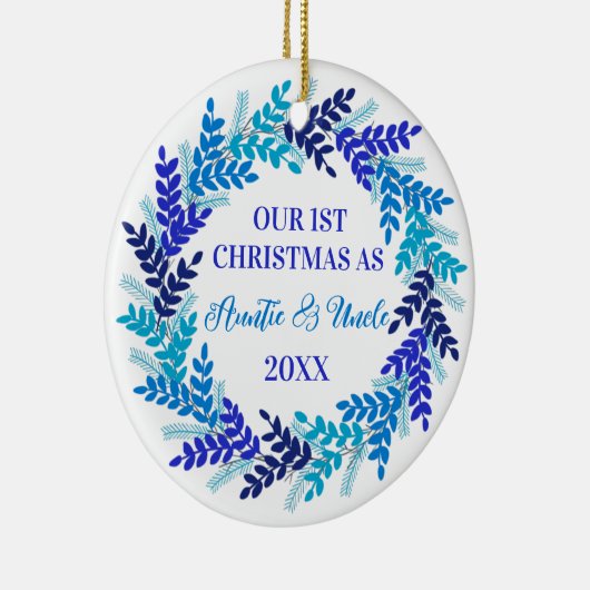 私たちの初めてのクリスマスは叔母と叔父のブルー セラミックオーナメント (右)