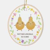 私たちの初めてのクリスマスは完璧な梨のカップル セラミックオーナメント (左)