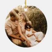 私たちの初めてのクリスマスは家族の水の色の車 セラミックオーナメント (裏面)