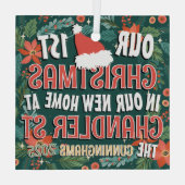 私たちの初めてのクリスマスは新しいホームはっきりしたリース ガラスオーナメント (裏面)