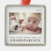 私たちの初めてのクリスマスは祖父母としてモダン メタルオーナメント (正面)