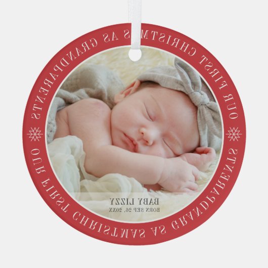 私たちの初めてのクリスマスは祖父母のモダン写真 ガラスオーナメント (裏面)