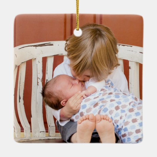 私たちの初めてのクリスマスは4人の家族として セラミックオーナメント (裏面)