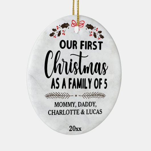 私たちの初めてのクリスマスは5つの名前をカスタムするの家族 セラミックオーナメント (右)
