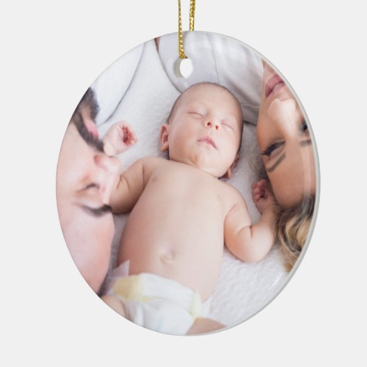 私たちの初めてのクリスマスはMommy Daddyフォトホリデーとして セラミックオーナメント (左)