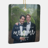 私たちの初めてのクリスマスはMr.とMr.の写真と結婚して セラミックオーナメント (右)
