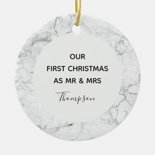 私たちの初めてのクリスマスはMr.とMrs.Marble Photoとして セラミックオーナメント (正面)
