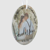 私たちの初めてのクリスマスはMr.ミセス·結婚フォト オーナメント (正面)