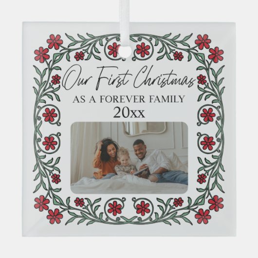 私たちの初めてのクリスマスを永遠の家族として採用 ガラスオーナメント (正面)