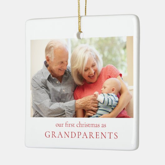 私たちの初めてのクリスマスを祖父母としてベビー写真 セラミックオーナメント (左)