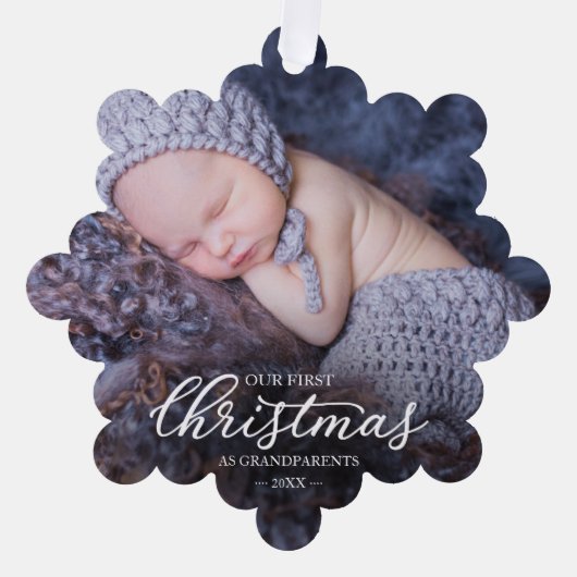 私たちの初めてのクリスマスを祖父母として オーナメントカード (正面)