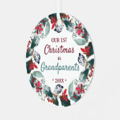 私たちの初めてのクリスマスを祖父母の写真リース メタルオーナメント (正面左)