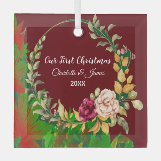 私たちの初めてのクリスマスウォーターカラーグリーンリースカスタム ガラスオーナメント (正面)