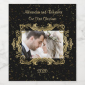 私たちの初めてのクリスマスエレガント写真テンプレートブラック ワインラベル (シングルラベル)