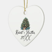 私たちの初めてのクリスマスカスタムのカップル名 セラミックオーナメント (左)