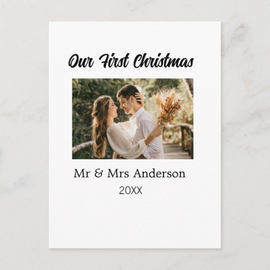 私たちの初めてのクリスマスカップルの写真名Mr & Mrs モダン. ポストカード (正面)