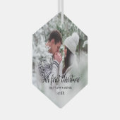 私たちの初めてのクリスマスカップルの写真 ガラスオーナメント (正面右)