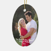 私たちの初めてのクリスマスカップルの写真 セラミックオーナメント (左)