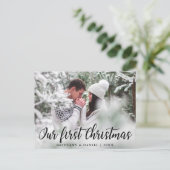 私たちの初めてのクリスマスカップルの写真 ポストカード (スタンド正面)
