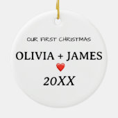 私たちの初めてのクリスマスカップルハート セラミックオーナメント (裏面)