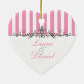 私たちの初めてのクリスマスキープサケオーナメント セラミックオーナメント (裏面)