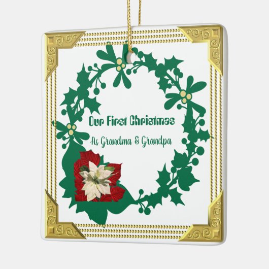 私たちの初めてのクリスマスグランドペアレントホワイトポインセチア セラミックオーナメント (左)