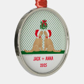 私たちの初めてのクリスマスサンタドッグカスタムオーナメント メタルオーナメント (右)