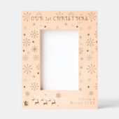 私たちの初めてのクリスマスサンタ&ディアカップルの名前4x6 レーザー彫刻フレーム (正面)