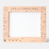 私たちの初めてのクリスマスサンタ&ディアカップル名10x8 レーザー彫刻フレーム (正面)