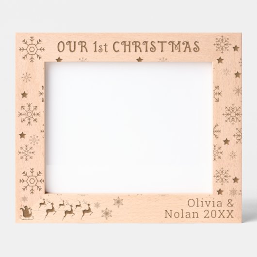 私たちの初めてのクリスマスサンタ&ディアカップル名10x8 レーザー彫刻フレーム (正面)
