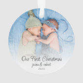 私たちの初めてのクリスマスツインズ名フォトオーバーレイ オーナメント (裏面)