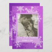 私たちの初めてのクリスマスパープルスノーフレークスミニマリスト シーズンカード (正面/裏面)