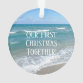 私たちの初めてのクリスマスビーチハートフォトカップル オーナメント (裏面)