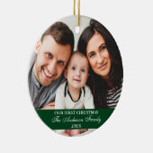 私たちの初めてのクリスマスファミリーフォトグリーン セラミックオーナメント (右)