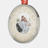 私たちの初めてのクリスマスフォトアイボリー メタルオーナメント (左)