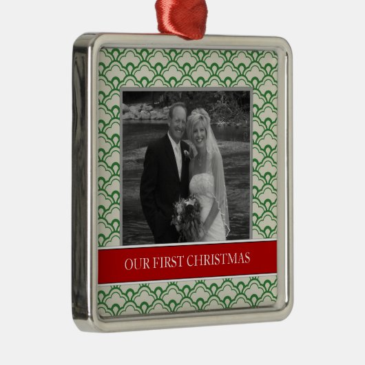 私たちの初めてのクリスマスフォトホリデーオーナメント メタルオーナメント (右)