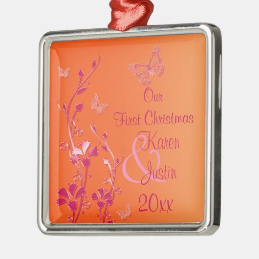 私たちの初めてのクリスマスプレミアムキープサケオーナメント メタルオーナメント (左)