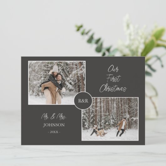 私たちの初めてのクリスマスミスターとミセスおもしろいのホリデーフォト シーズンカード (スタンド正面)