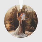 私たちの初めてのクリスマスミスター&ミセス |最初の結婚した写真 オーナメント (裏面)