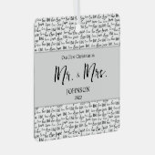 私たちの初めてのクリスマスミセス結婚の写真 メタルオーナメント (正面右)