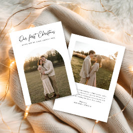 私たちの初めてのクリスマスモダンArch写真Newlyweds シーズンカード