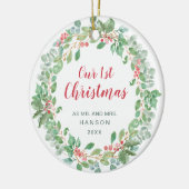 私たちの初めてのクリスマスレッドグリーンリース新着 セラミックオーナメント (左)