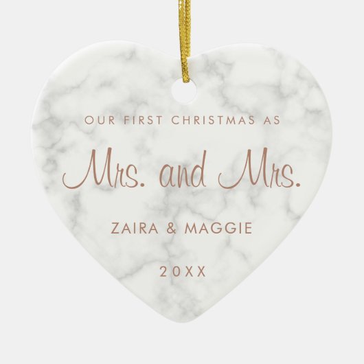 私たちの初めてのクリスマス大理石バラ金ゴールドレズビアン セラミックオーナメント (正面)