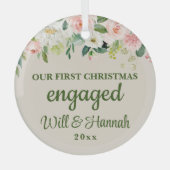 私たちの初めてのクリスマス婚約したのパーソナライズされたカップル ガラスオーナメント (正面)