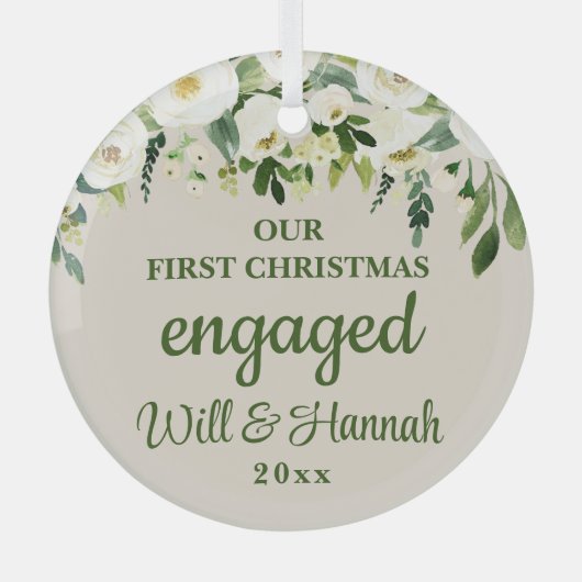 私たちの初めてのクリスマス婚約したのパーソナライズされたカップル ガラスオーナメント (正面)