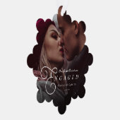 私たちの初めてのクリスマス婚約したクラシックのミニマル写真 オーナメントカード (右)